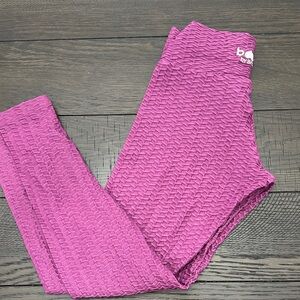 Berry Textured women’s Leggings